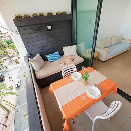 Estudio Con Terraza Vista Mar Apartment *