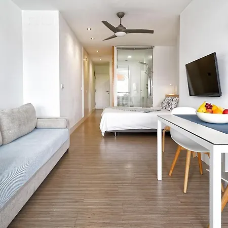 아파트 Estudio Con Terraza Vista Mar *