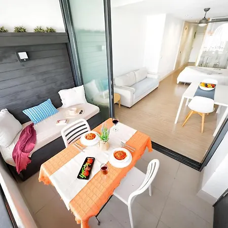 아파트 Estudio Con Terraza Vista Mar *